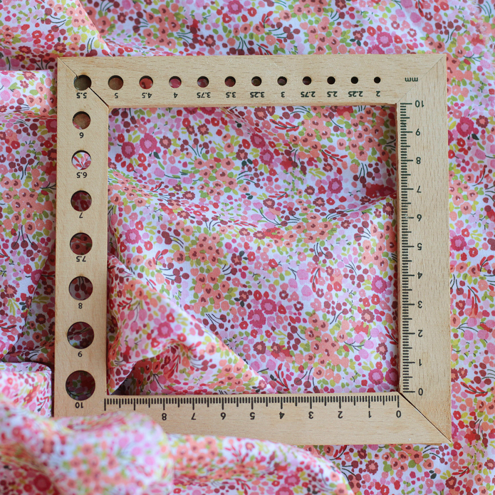 copy of Selma - Batiste de coton bio SILKYNE à imprimé fleuri coquelicot