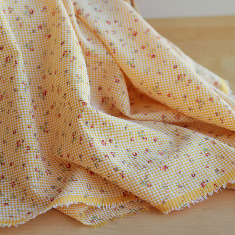 copy of Adelaïde - Seersucker / Coton gaufré vichy mini 2mm vert amande à motif fleuri