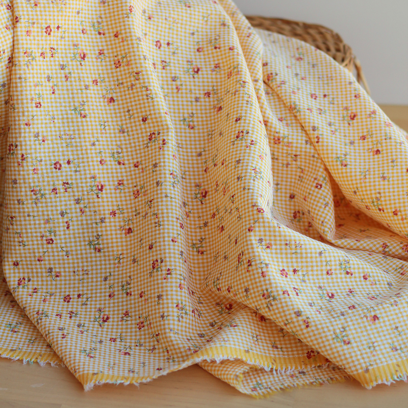 copy of Adelaïde - Seersucker / Coton gaufré vichy mini 2mm vert amande à motif fleuri