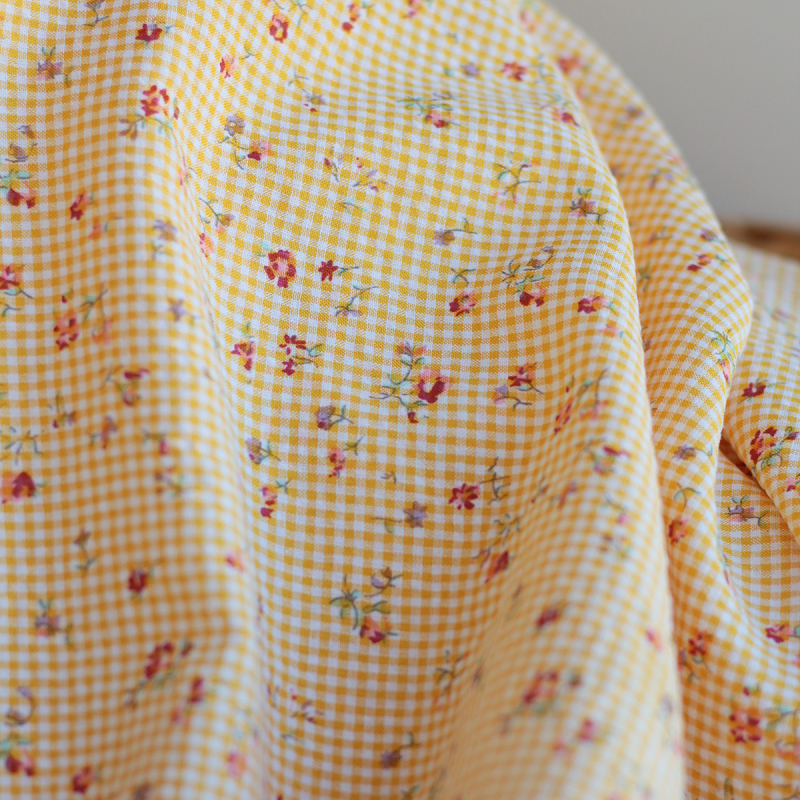 copy of Adelaïde - Seersucker / Coton gaufré vichy mini 2mm vert amande à motif fleuri