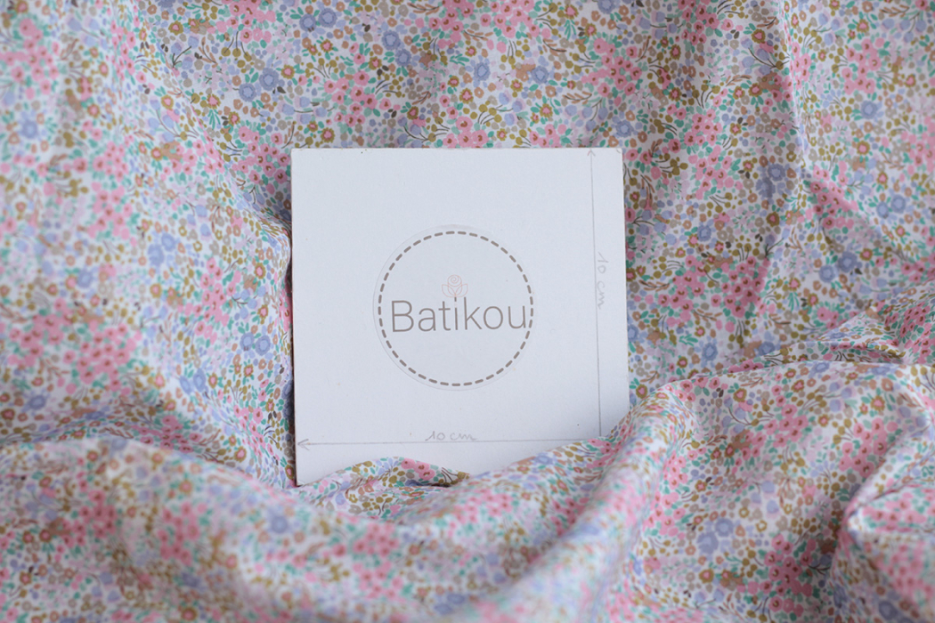 copy of Elinor - Batiste de coton bio SILKYNE à imprimé fleuri vitaminé