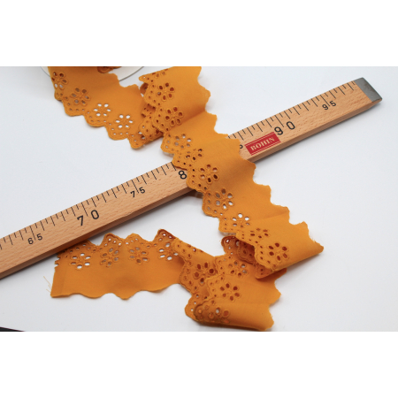 Galon coton broderie anglaise 50mm x 1m moutarde Galon coton broderie anglaise 50mm x 1m moutarde