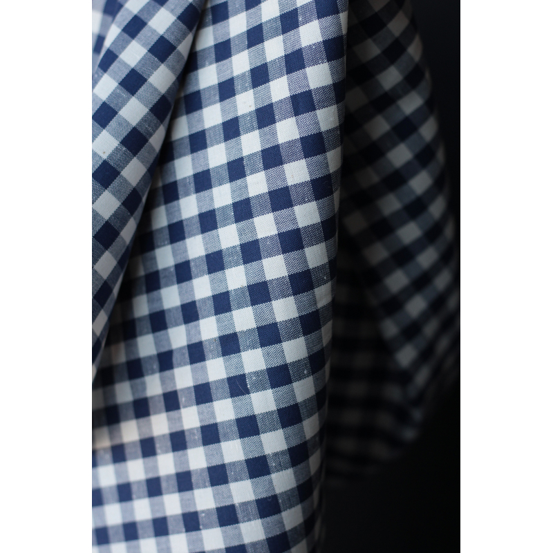 Coton chiné aspect brut vichy moyennes 7mm coloris bleu marine