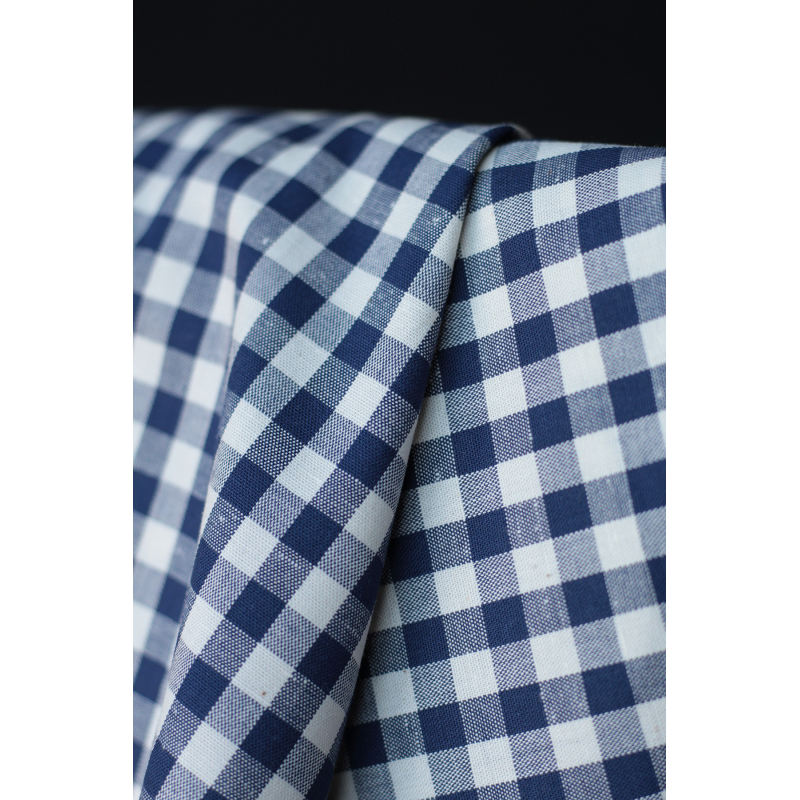 Coton chiné aspect brut vichy moyennes 7mm coloris bleu marine