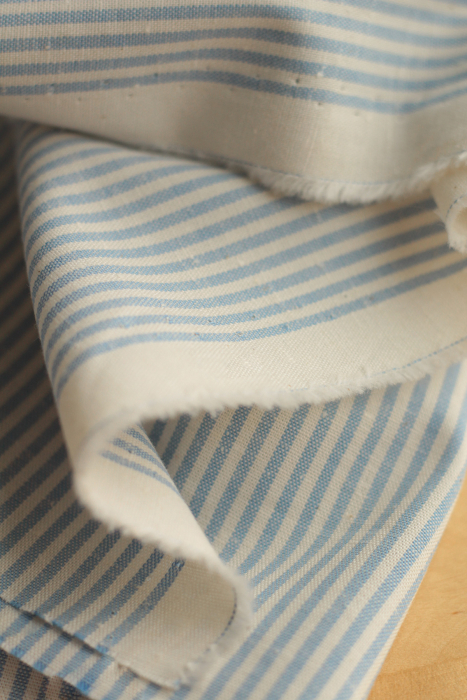 copy of Coton chiné aspect brut rayures moyennes 2mm coloris bleu marine