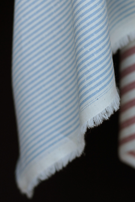 copy of Coton chiné aspect brut rayures moyennes 2mm coloris bleu marine