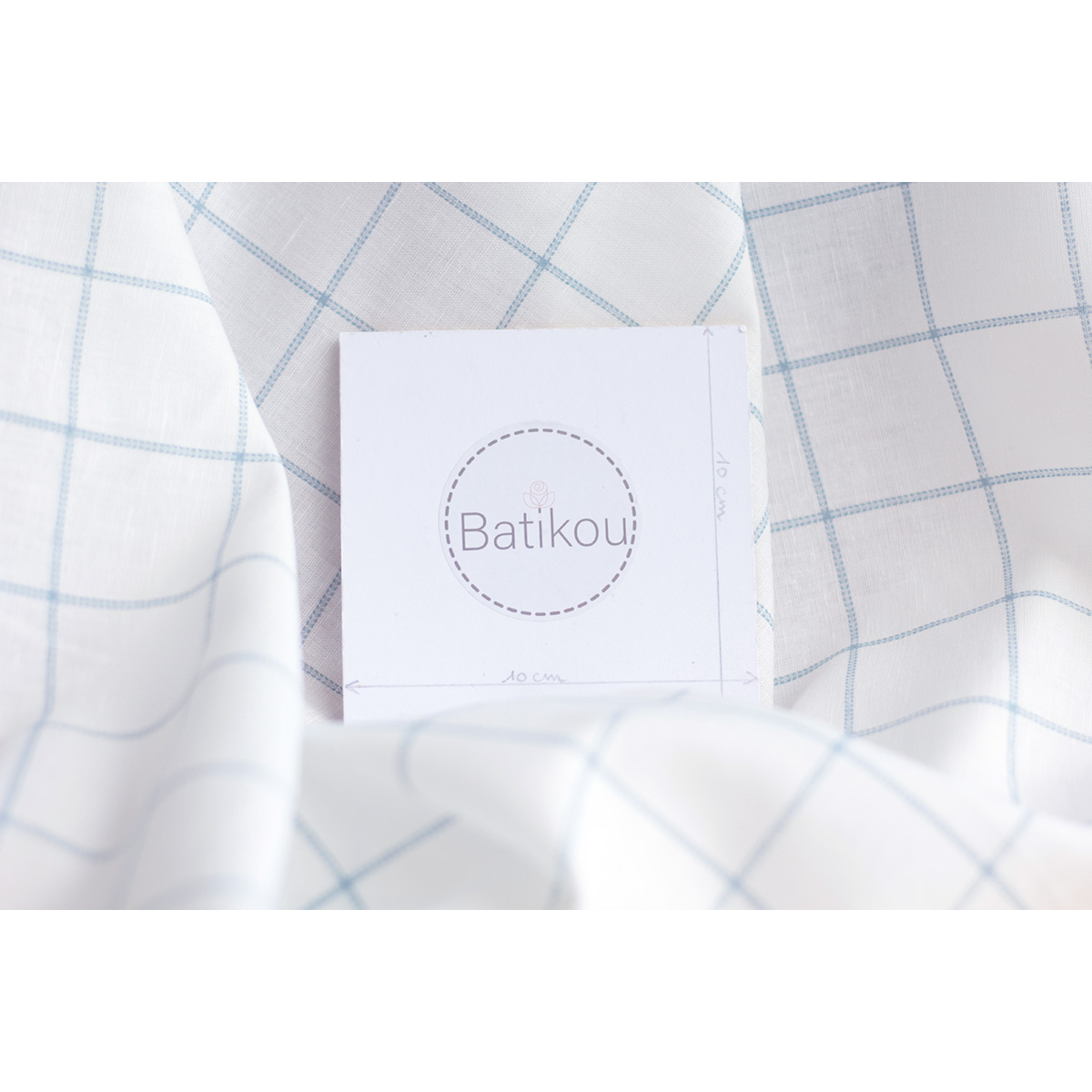 Tissu lin coton fond blanc lait quadrillage bleu horizon