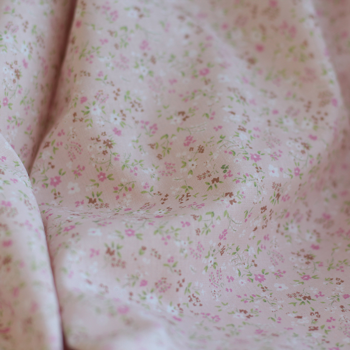 copy of Ingrid - Popeline de coton BIO imprimé fleuri fond celadon