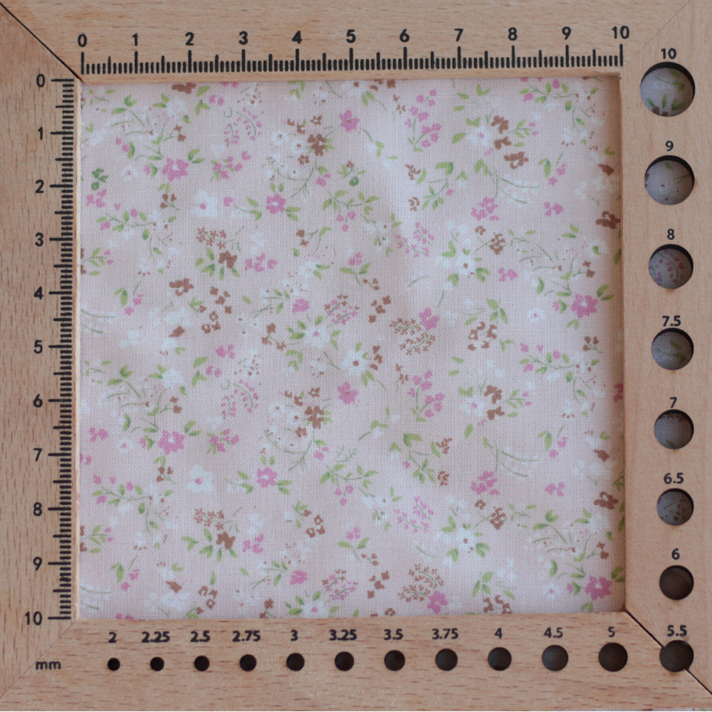 copy of Ingrid - Popeline de coton BIO imprimé fleuri fond celadon