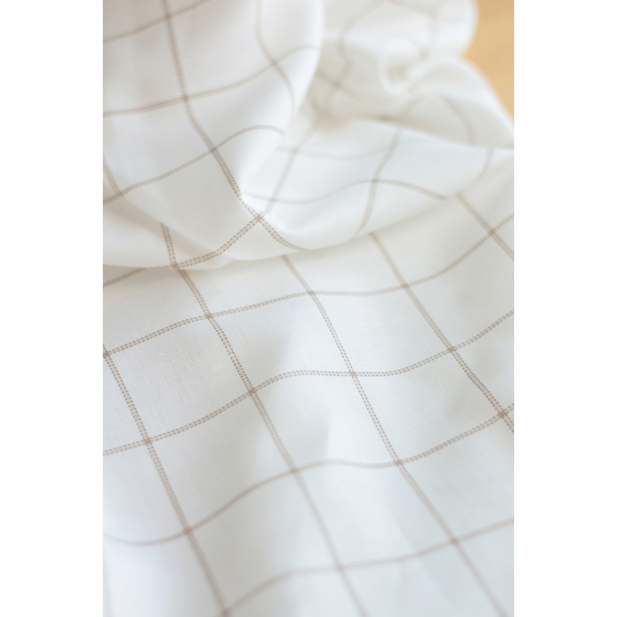 copy of Zephyr - Tissu lin coton fond blanc lait quadrillage vert celadon