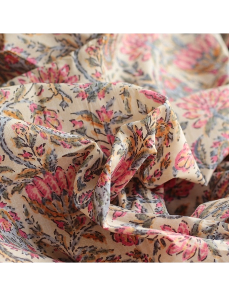 Tissu indien coton hand block traditionnel écru et touches roses