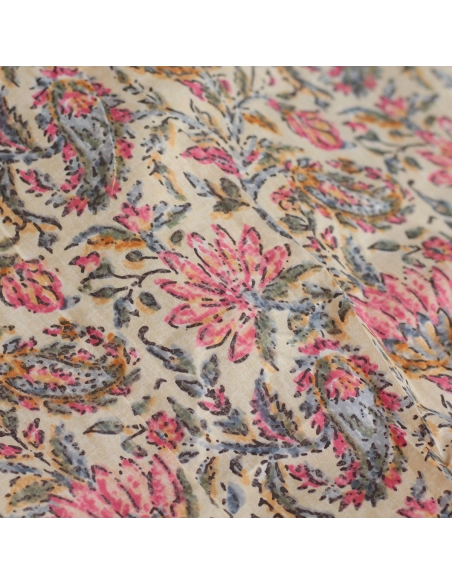 Tissu indien coton hand block traditionnel écru et touches roses