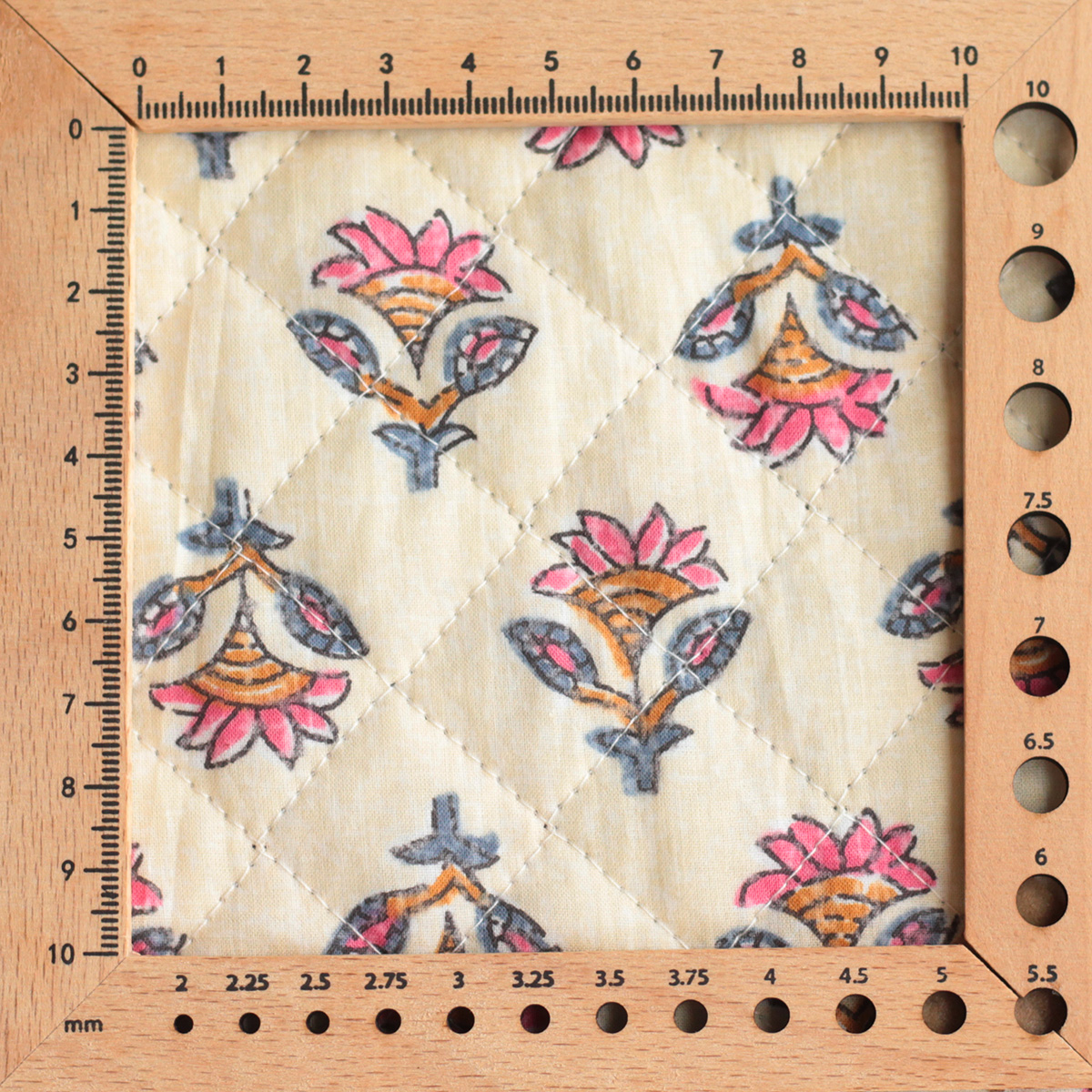 Misha - Tissu indien matelassé double face hand block écru et rose
