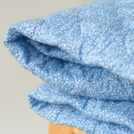 copy of Tissu matelassé coton chiné à rayures bleu nuage / écru