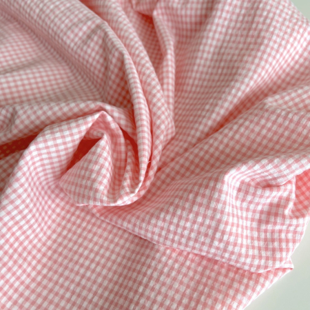 Seersucker / Coton gaufré vichy mini 3mm rose malabar / blanc Seersucker / Coton gaufré vichy mini 3mm rose malabar / blanc