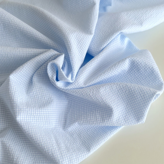 Seersucker / Coton gaufré vichy mini bleu ciel / blanc