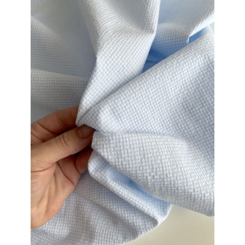 Seersucker / Coton gaufré vichy mini bleu ciel / blanc