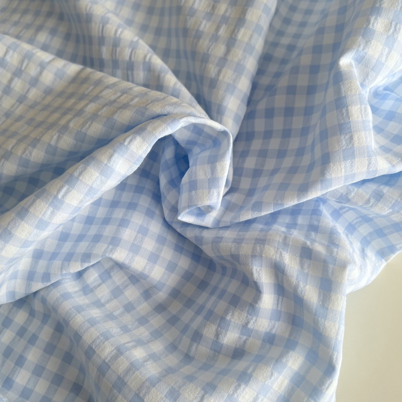 Seersucker / Coton gaufré vichy 6mm bleu ciel / blanc Seersucker / Coton gaufré vichy 6mm bleu ciel / blanc