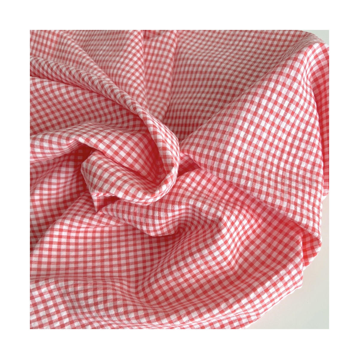 Seersucker / Coton gaufré vichy mini 3mm corail / blanc