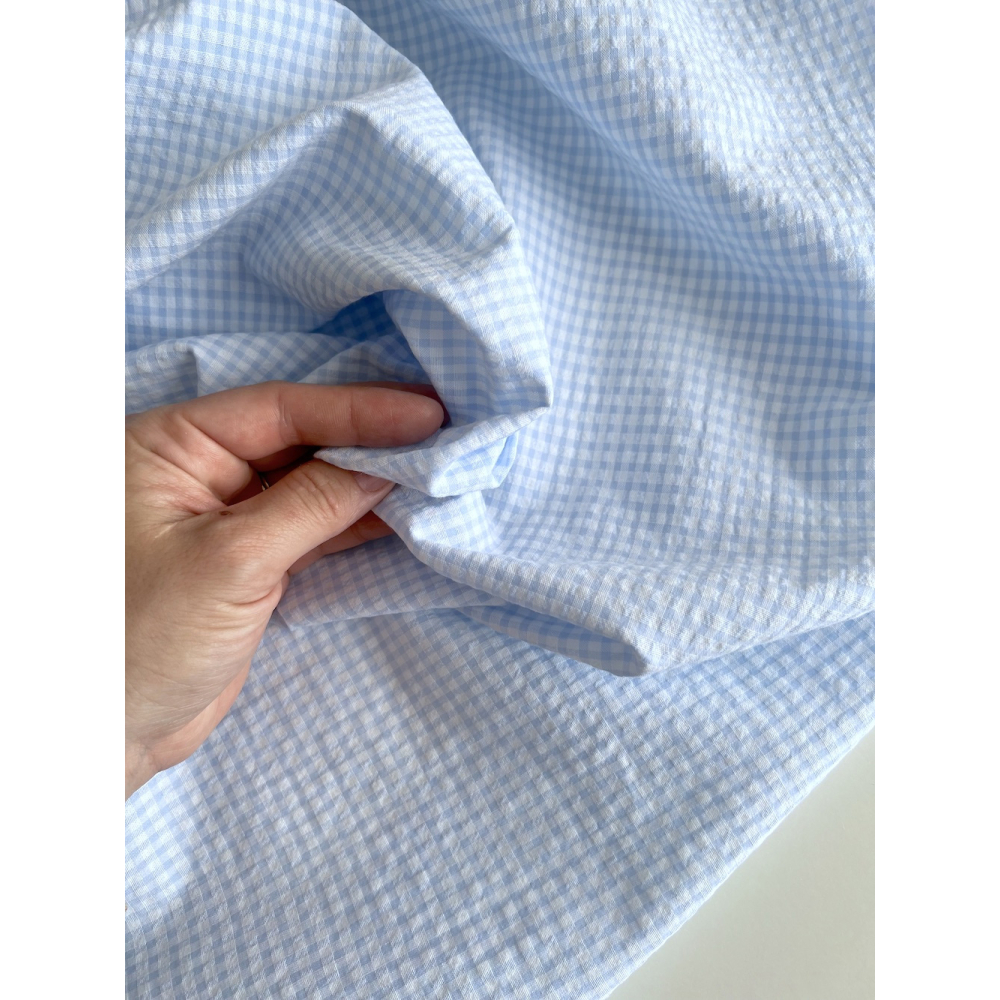 Seersucker / Coton gaufré vichy mini 3mm bleu ciel / blanc