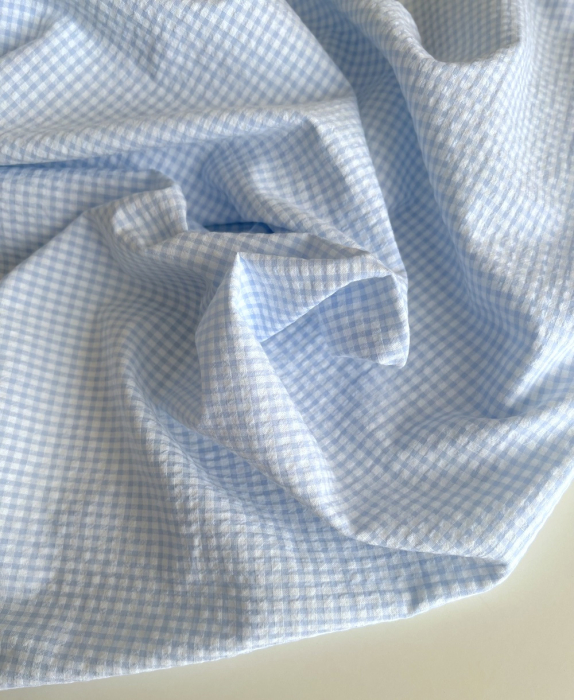 Seersucker / Coton gaufré vichy mini 3mm bleu ciel / blanc