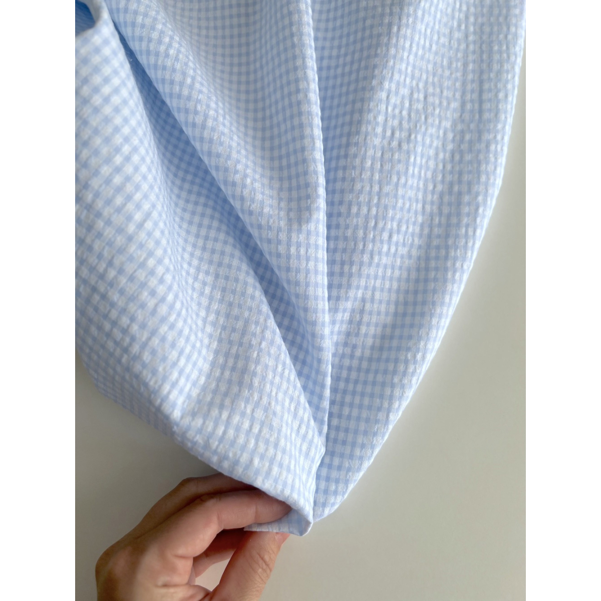 Seersucker / Coton gaufré vichy mini 3mm bleu ciel / blanc Seersucker / Coton gaufré vichy mini 3mm bleu ciel / blanc