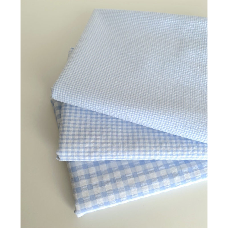 Seersucker / Coton gaufré vichy mini 3mm bleu ciel / blanc