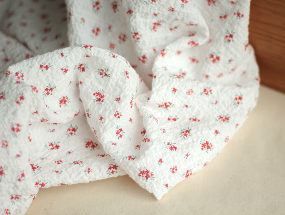 copy of Pauline - Tissu coton texturé gaufré fleuri bleu et vert