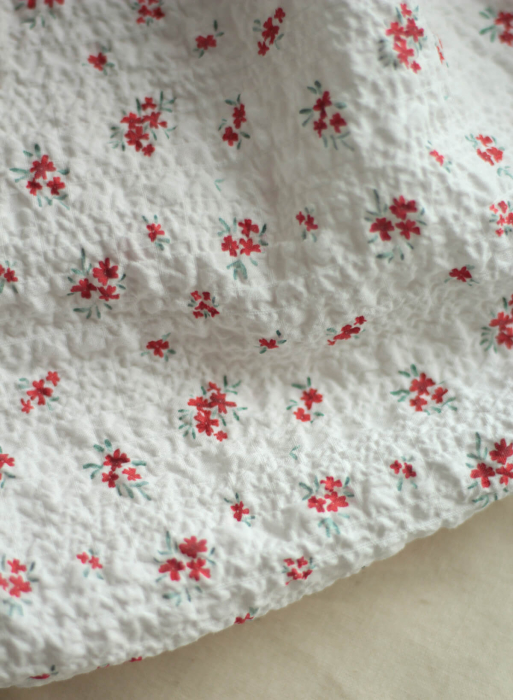 copy of Pauline - Tissu coton texturé gaufré fleuri bleu et vert