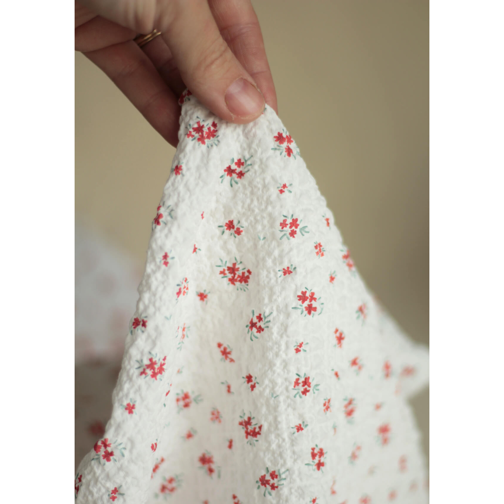 copy of Pauline - Tissu coton texturé gaufré fleuri bleu et vert