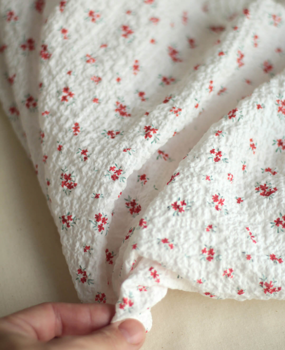 copy of Pauline - Tissu coton texturé gaufré fleuri bleu et vert