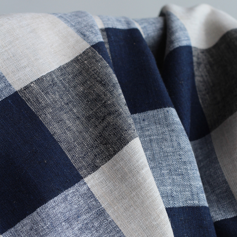 Tissu lin viscose grand vichy bleu marine et naturel