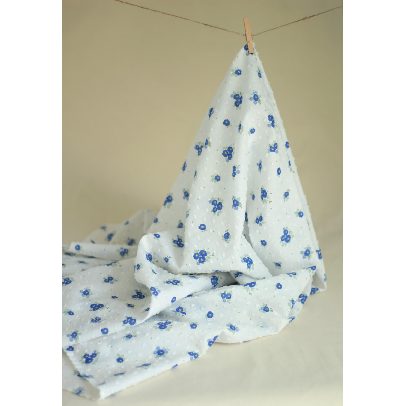 Rozen - Plumetis de coton blanc imprimé exclusif bleu cobalt