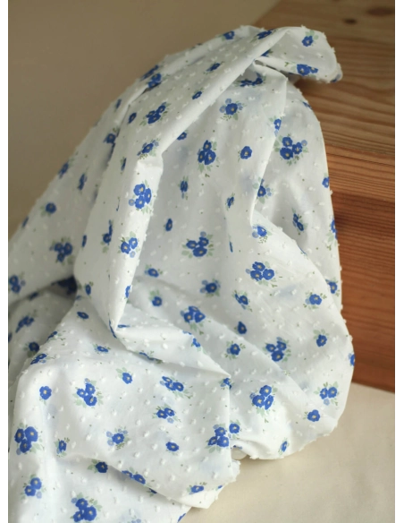 Rozen - Plumetis de coton blanc imprimé exclusif bleu cobalt