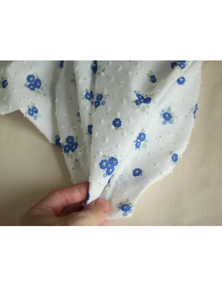 Rozen - Plumetis de coton blanc imprimé exclusif bleu cobalt