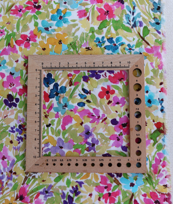 Monica - Coton satiné bio à imprimé fleuri aquarelle