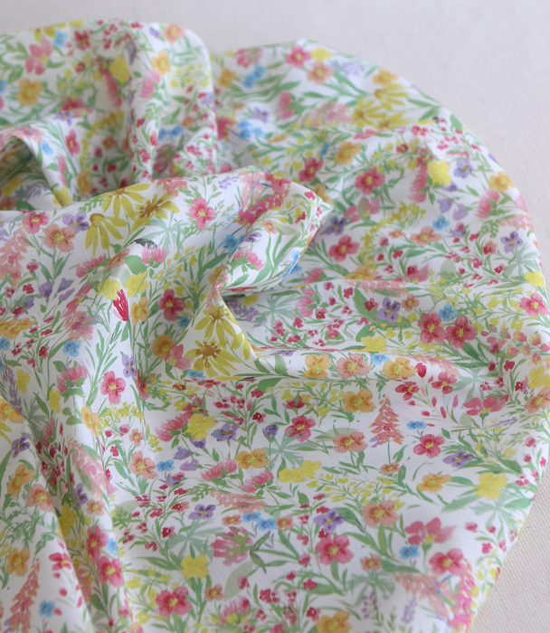 Sephora - Batiste de coton douce à imprimé fleuri aquarelle