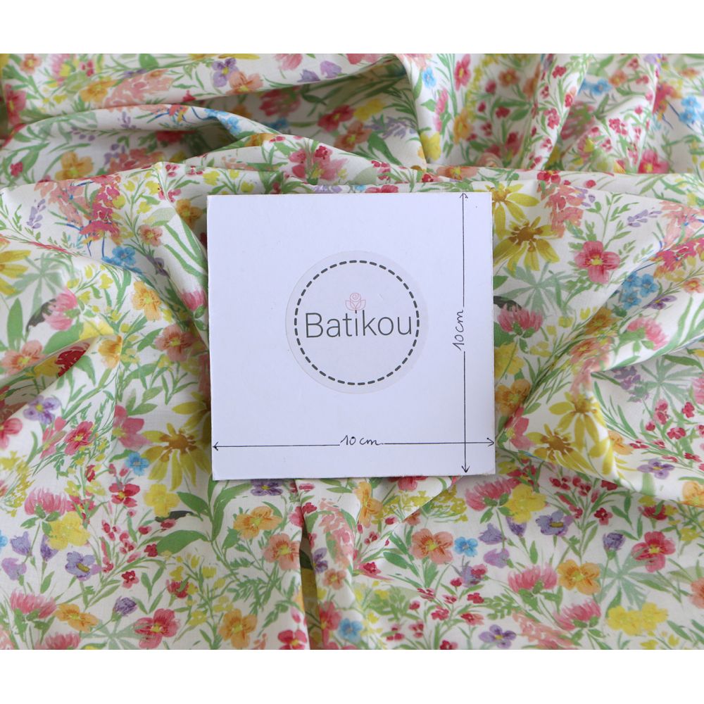 Sephora - Batiste de coton douce à imprimé fleuri aquarelle