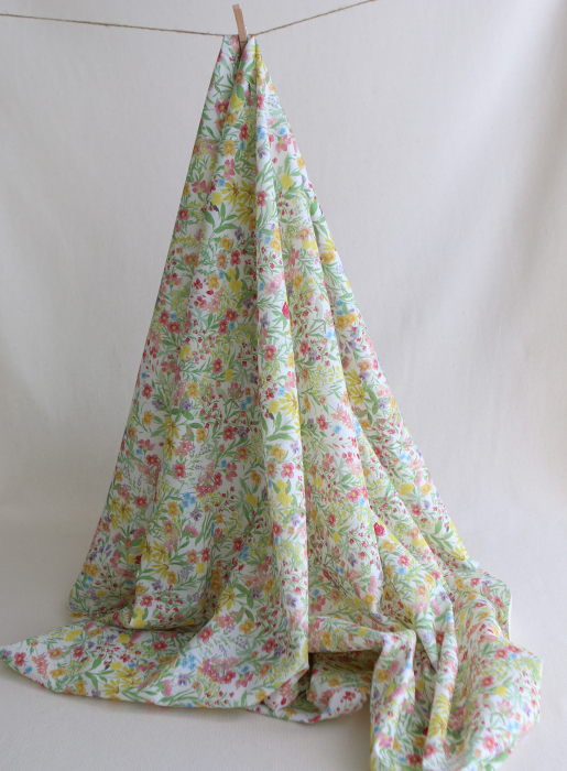 Sephora - Batiste de coton douce à imprimé fleuri aquarelle