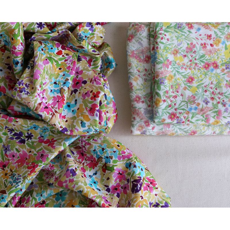 Sephora - Batiste de coton douce à imprimé fleuri aquarelle