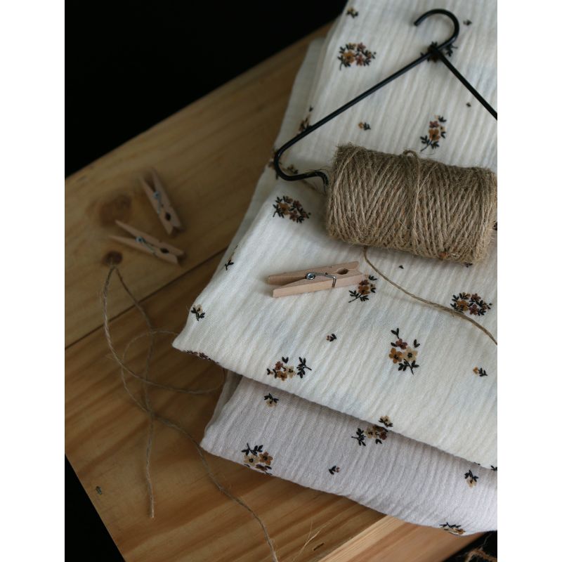 Laure - Double gaze coton BIO motif exclusif cuir fond écru