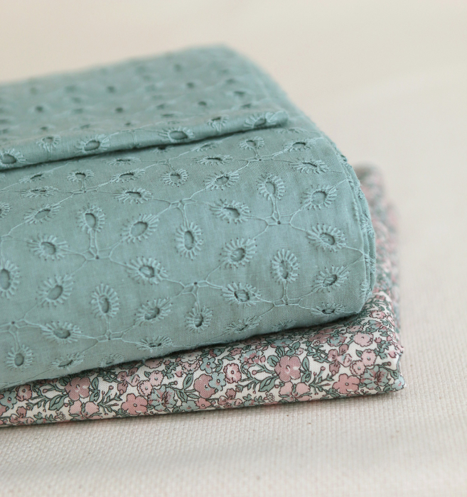 Opheline - Popeline coton douce BIO imprimé fleuri rose et sauge