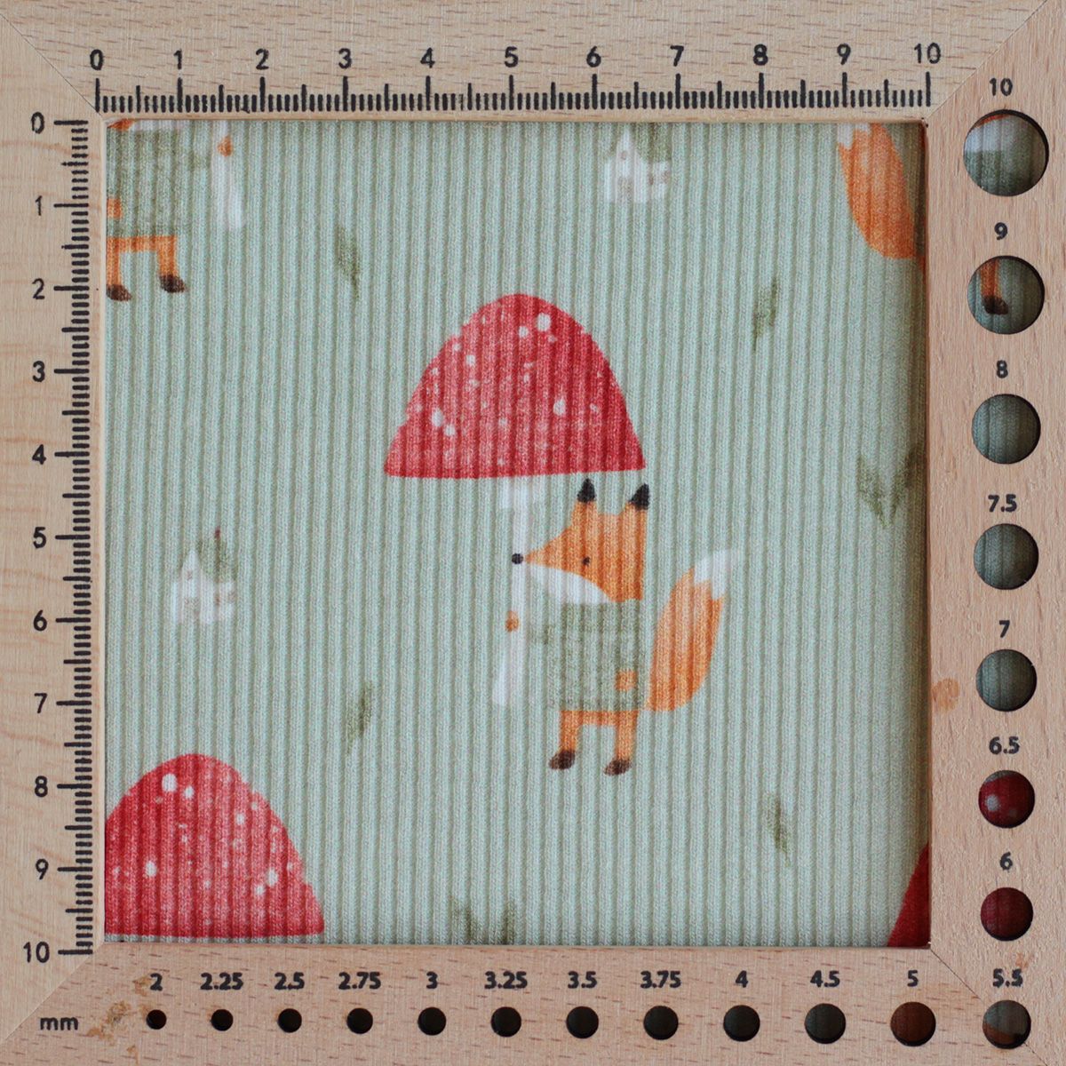 copy of Jersey coton côtes fines écru à motifs fleuri beige