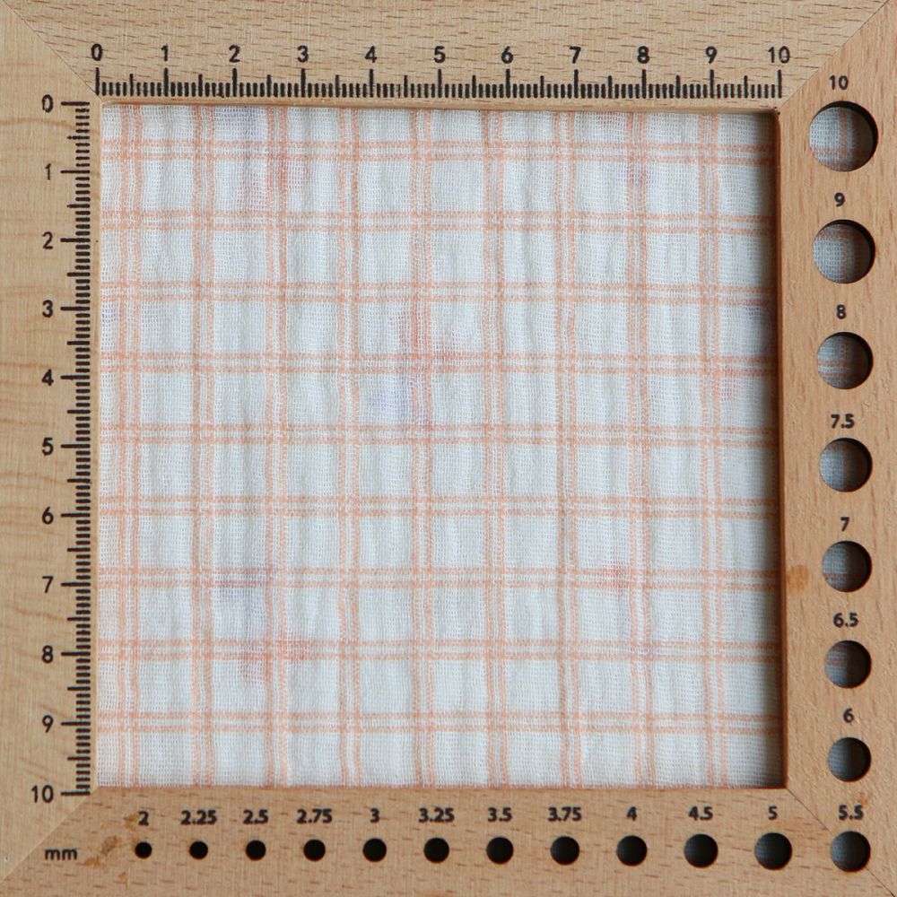 Cherry - Double gaze de coton double face coloris blanc cerises et quadrillage parme et orange