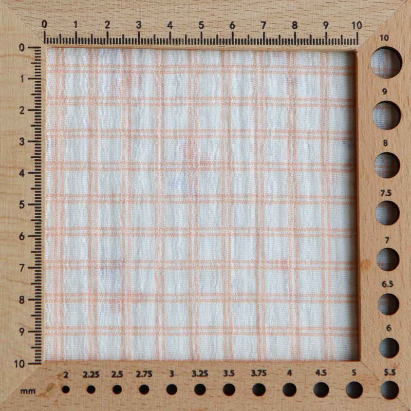 Cherry - Double gaze de coton double face coloris blanc cerises et quadrillage parme et orange