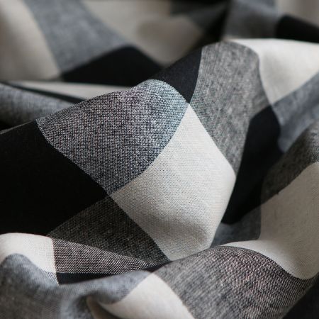 copy of Tissu lin viscose grand vichy bleu marine et écru