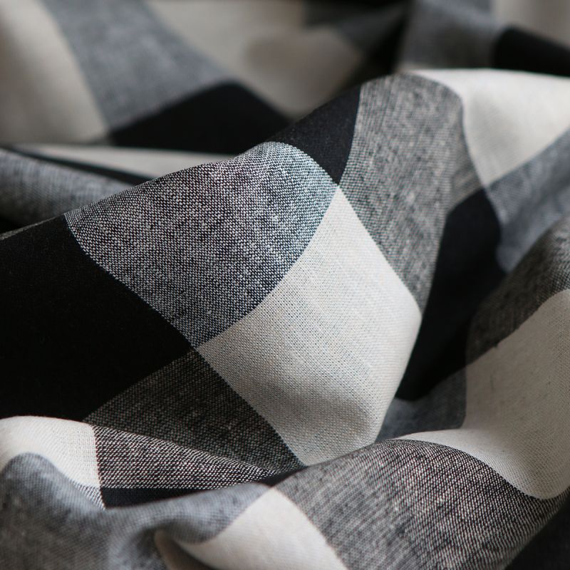 copy of Tissu lin viscose grand vichy bleu marine et écru