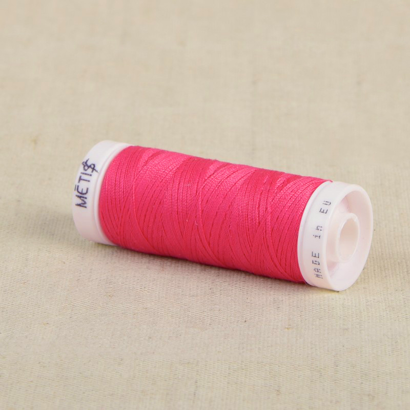 Fil à coudre polyester 200m (60 coloris au choix)