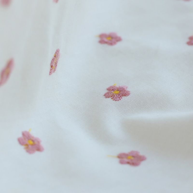 copy of Popeline coton organique broderies pâquerettes