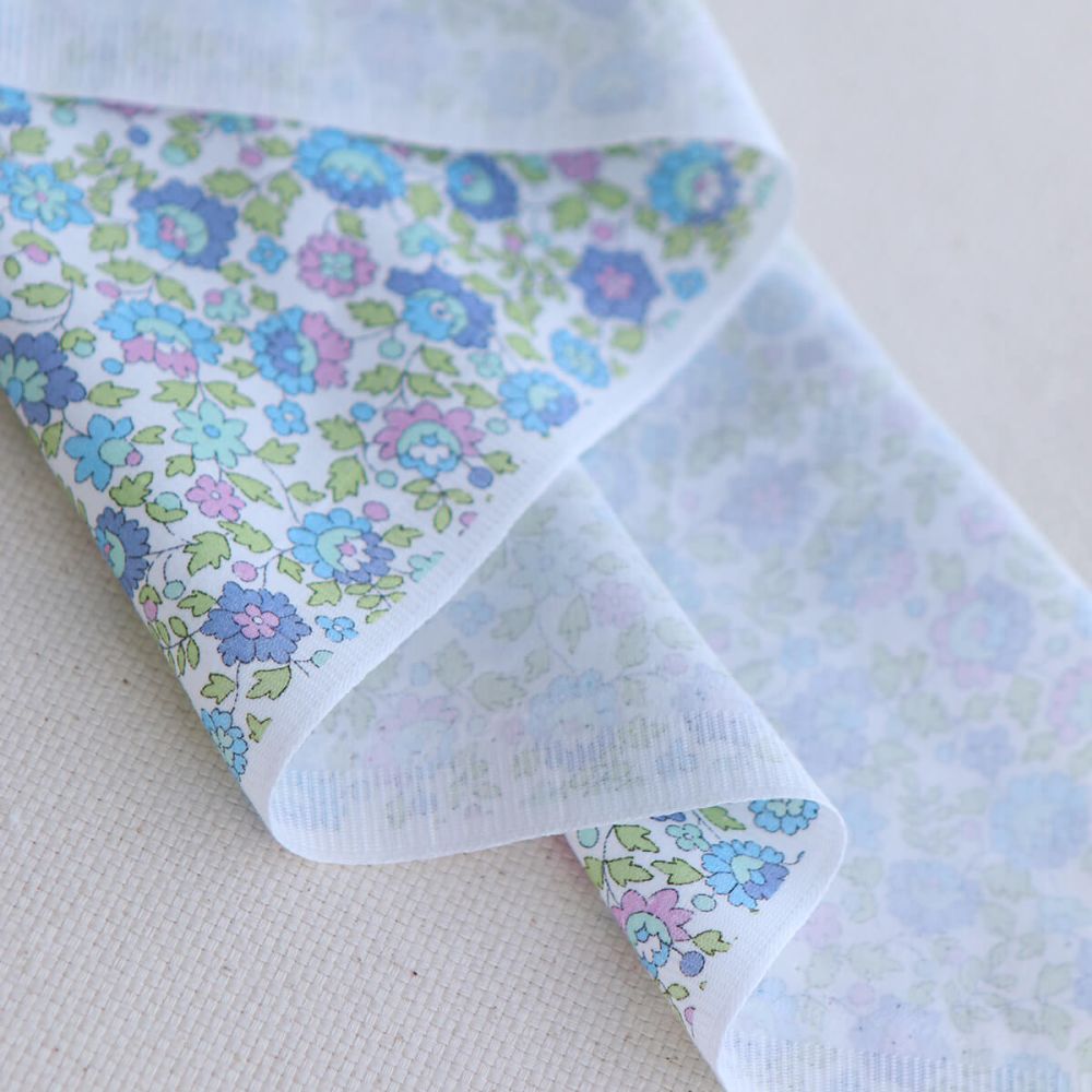 copy of Coton popeline fine et satinée imprimé biches